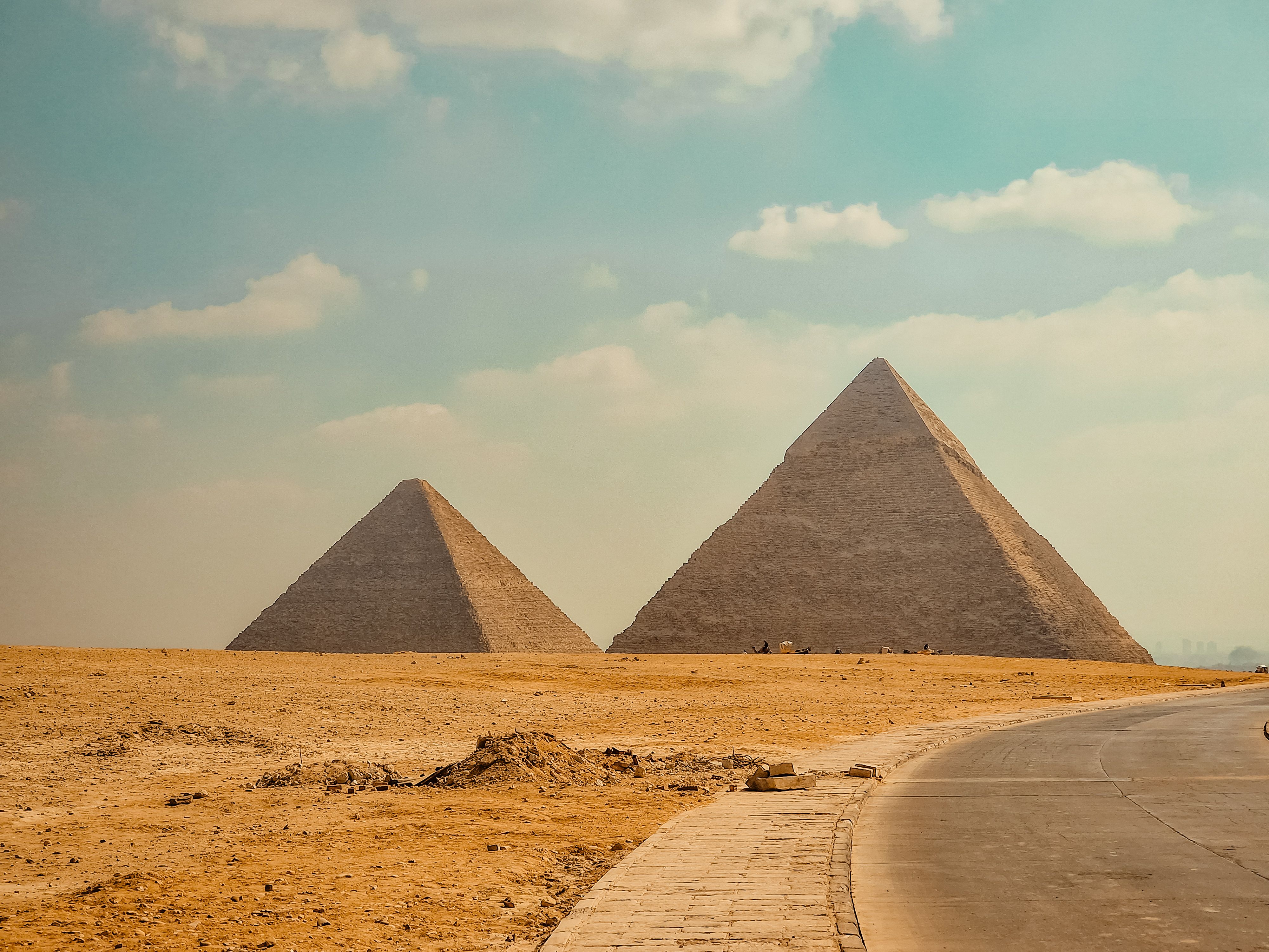 AMBAR Egyptian-inspired atmosphere